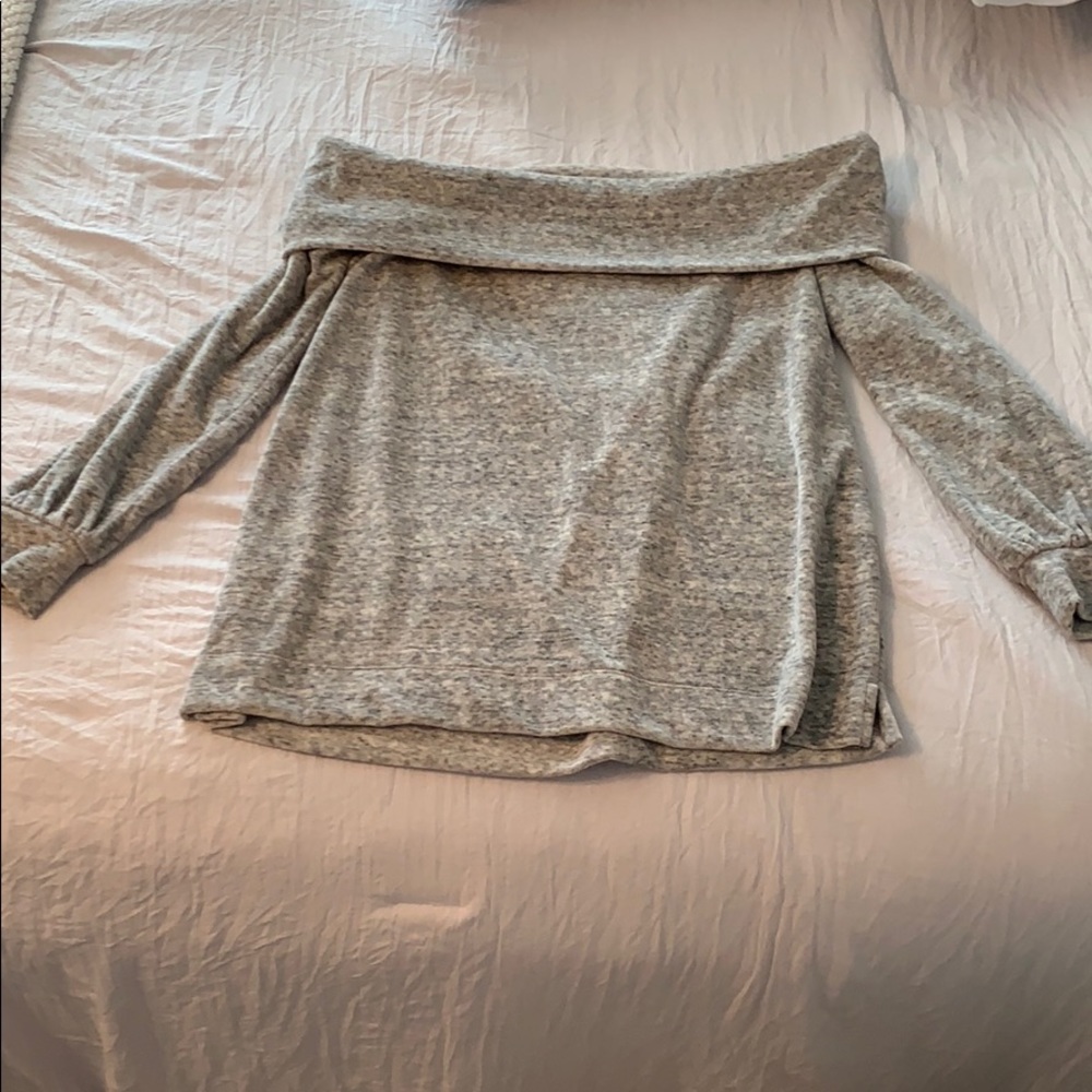 Off the shoulder - velour sweater